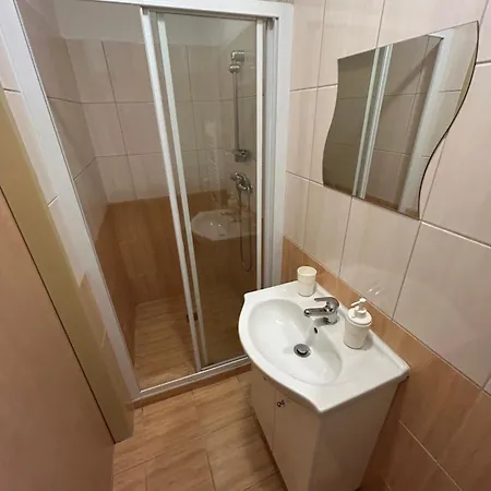 U Bartu, Desov